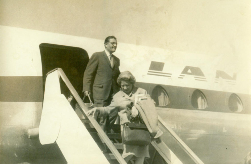 Vance and Anne Kirkland departing a plane c. 1965